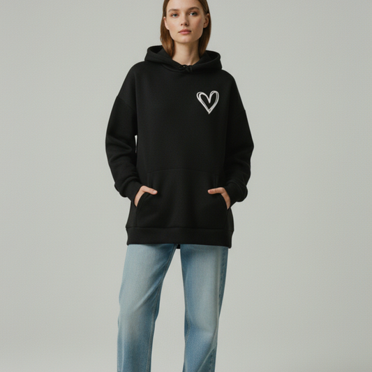 Bluza z kapturem z nadrukiem serca