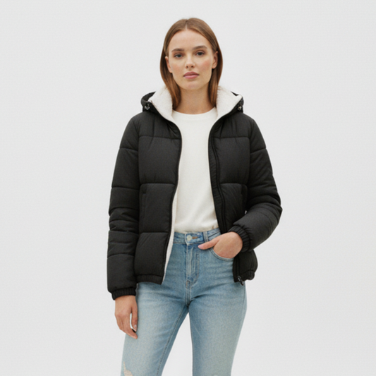 Damska pikowana kurtka z materiału sherpa